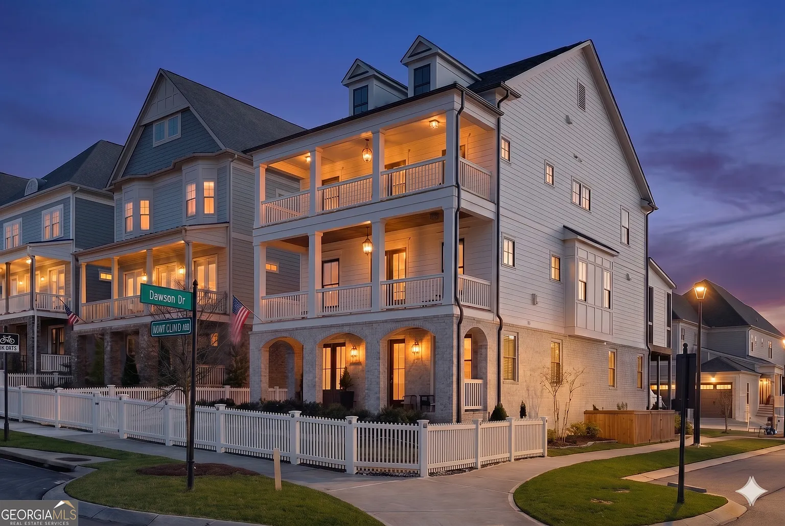 605 S Club Dr photo 1