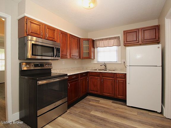 5th image of 2421 Lindbergh Dr