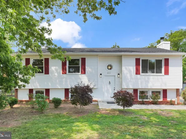 8613 Weems Rd, Manassas, VA 20110