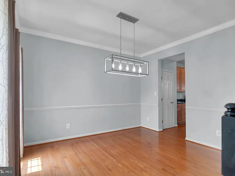 2548 Port Potomac Ave — Photo 6