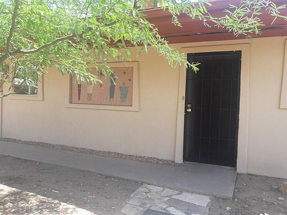 3rd image of 1100 Sharon Cir