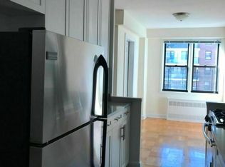 9801 67th Ave APT 11D, Rego Park, NY 11374