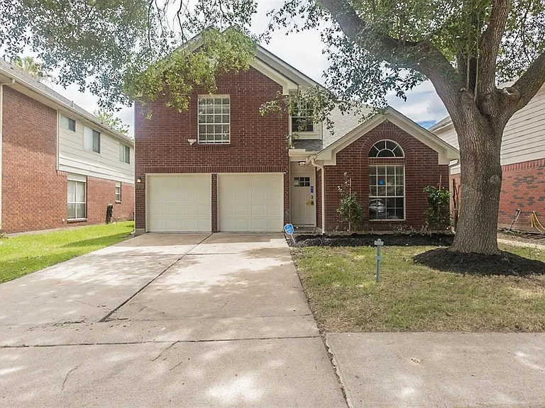 12023 Meadow Place Dr — Photo 1