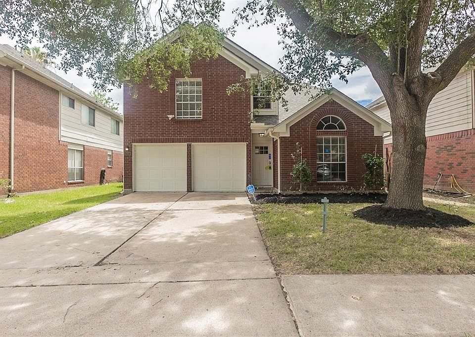 1st image of 12023 Meadow Place Dr