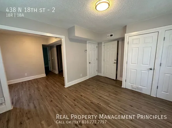 438 N 18th St APT 2, Kansas City, KS 66102