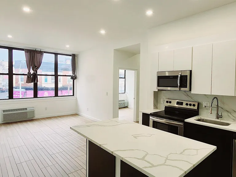 30 Howe Ave #301 — Photo 3
