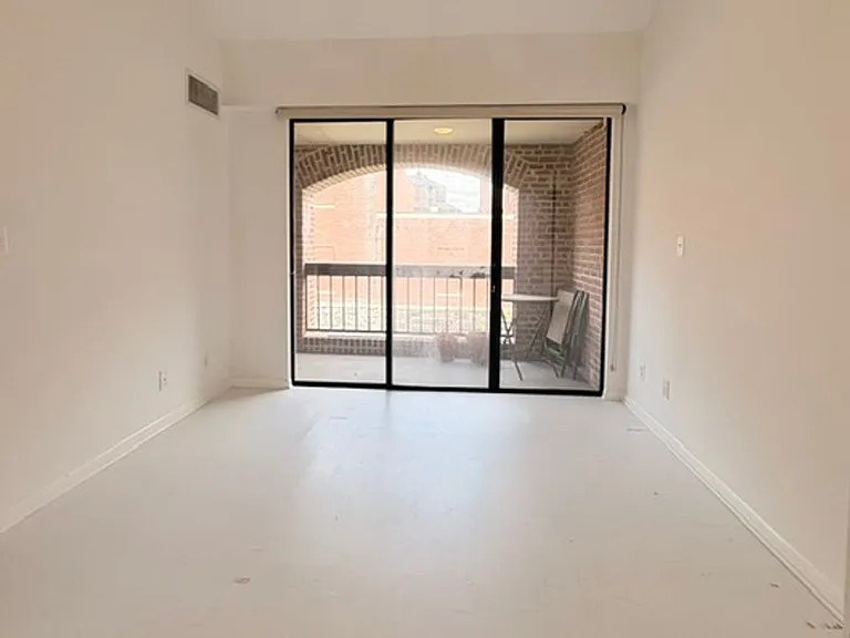 3225 Grace St NW #208 — Photo 12