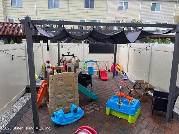 49 Doreen Drive image 20 of 20