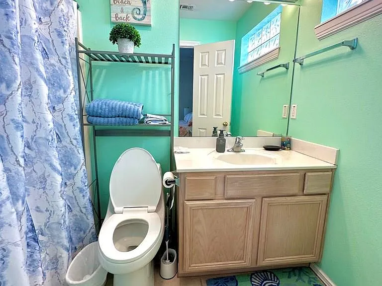 111 E Polaris Dr #7 — Photo 9
