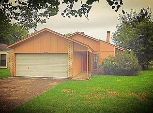 2460 Ember Ln, Beaumont, TX 77707