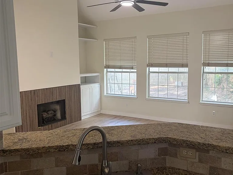 22 E Sterling Pond Cir — Photo 11