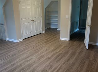 1017 Mulberry St, Burns, TN 37029