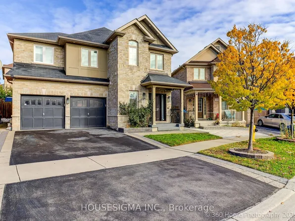 17 McHugh Rd, Ajax, ON L1Z 0M8