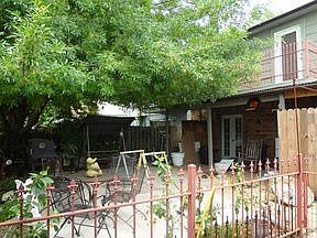3rd image of 809 Parkway Dr