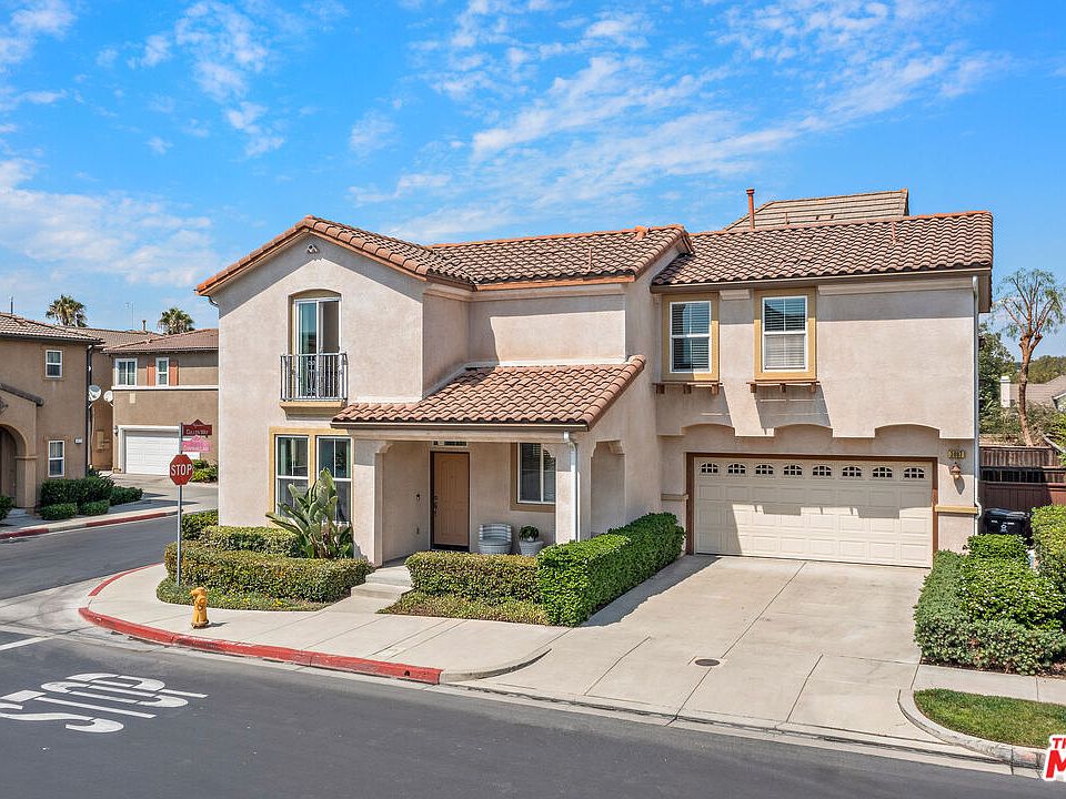1st image of 3697 W Chapman Ln