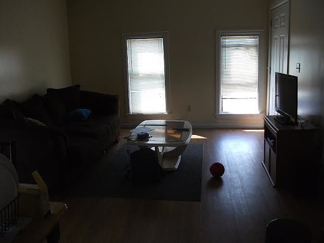 2nd image of 207 Lexington Ave #1