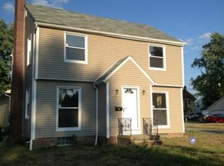 909 Hartford Ave, Akron, OH 44320