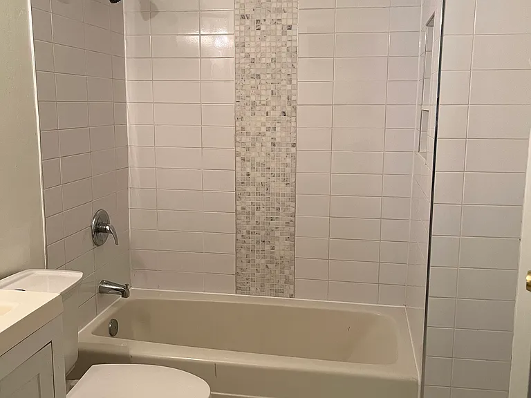 10300 Westlake Dr #S104 — Photo 12