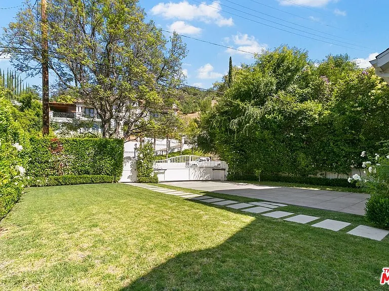 14917 Valley Vista Blvd — Photo 35