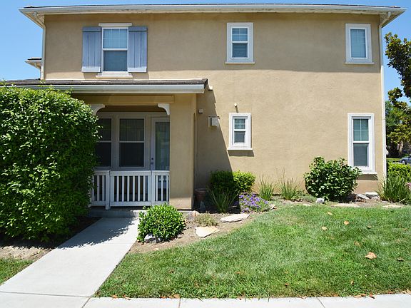 3rd image of 8093 Garden Park St