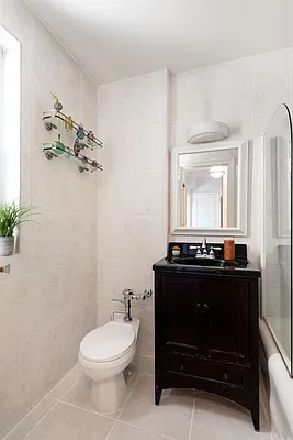 Sold by Corcoran | media 14