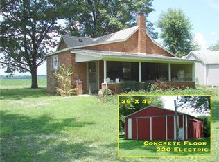 340 Cemetery Rd, Worden, IL 62097