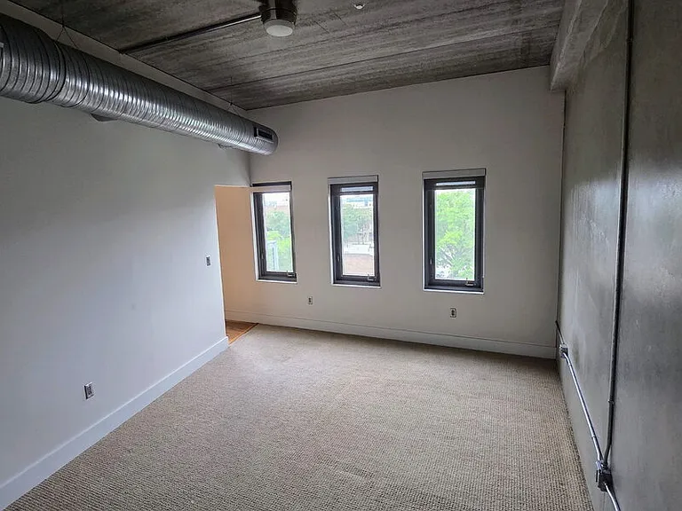 309 E 5th St #501 — Photo 13