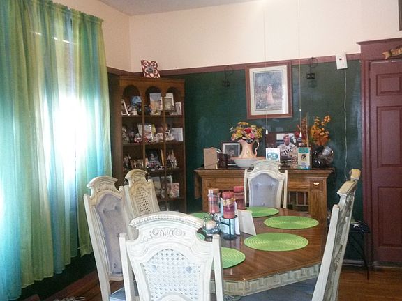 2nd image of 6613 Jackson St