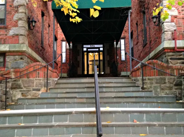 673 Locust St APT 2C, Mount Vernon, NY 10552