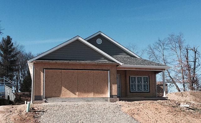 1st image of 260 College Park Drive
