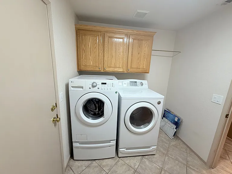 5123 Fiji Island Ct — Photo 21
