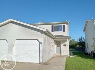 127 Rural St, Port Huron, MI 48060