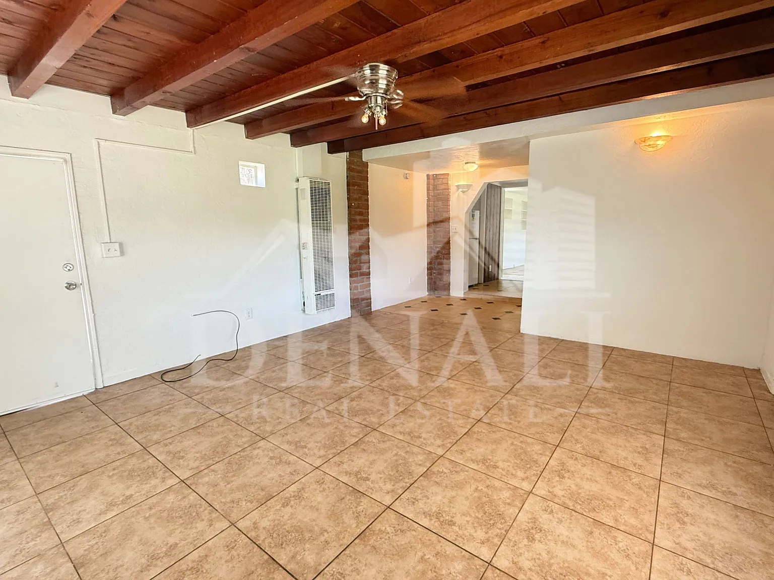 1 bed, 2.0 bath, 1100 sqft, $1,395 — Photo 3
