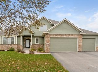 2918 Bobcat Trl NW, Prior Lake, MN 55372