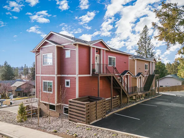 Monterey Pines, 2050 NW Monterey Pines Dr #2070-1, Bend, OR 97703