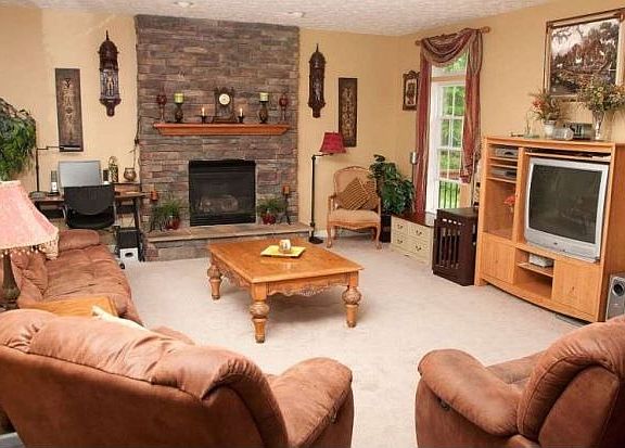 5th image of 1113 Country Way