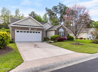 907 Corn Planters Cir, Carolina Shor, NC 28467