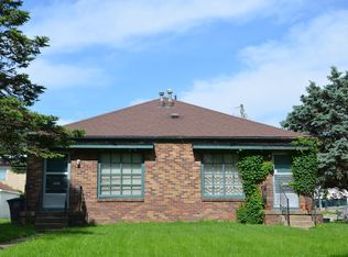 2620 40th Pl #24, Des Moines, IA 50310