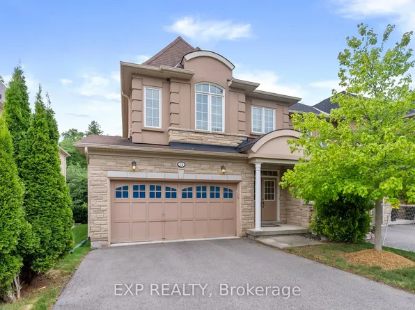 450 Worthington Ave #24, Richmond Hill, ON L4E 0E5