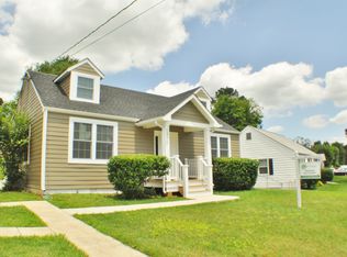6816 Westmoreland Rd, Falls Church, VA 22042