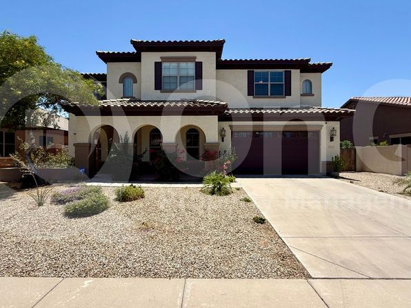 3137 E Fandango Dr