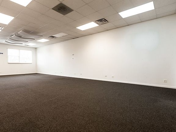 3rd image of 1529-31 N Ashland Ave #200