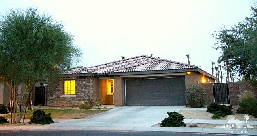 1st image of 84091 Azzura Way