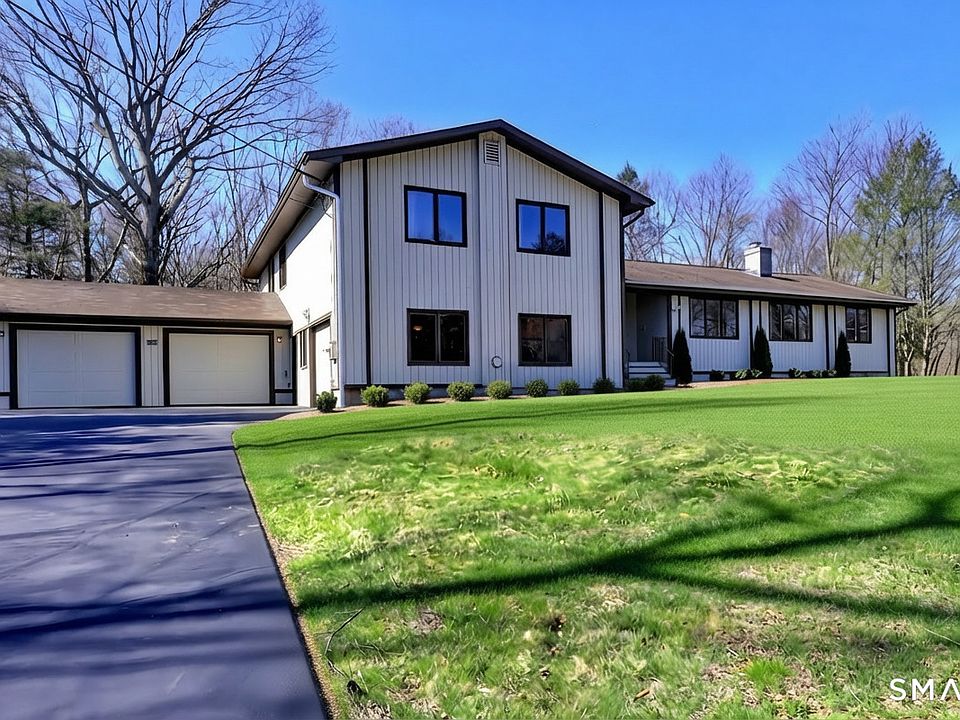 1st image of 634 Aspen Lane
