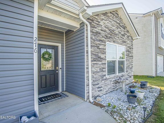 3rd image of 276 Cedar Park Dr