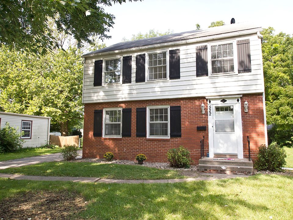 1st image of 522 SW Kenworthy Dr