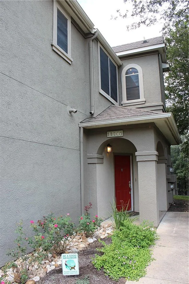 Building Photo - 11203 Ranch Road 2222 #1106