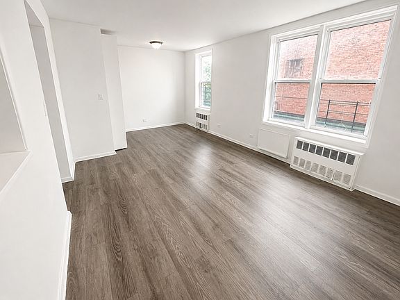 4th image of 2181 Starling Ave APT 2E