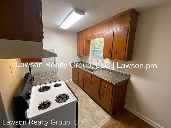 5th image of 429 Mount Vernon Ave