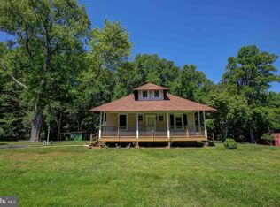 5885 Brandywine Rd, Hughesville, MD 20637
